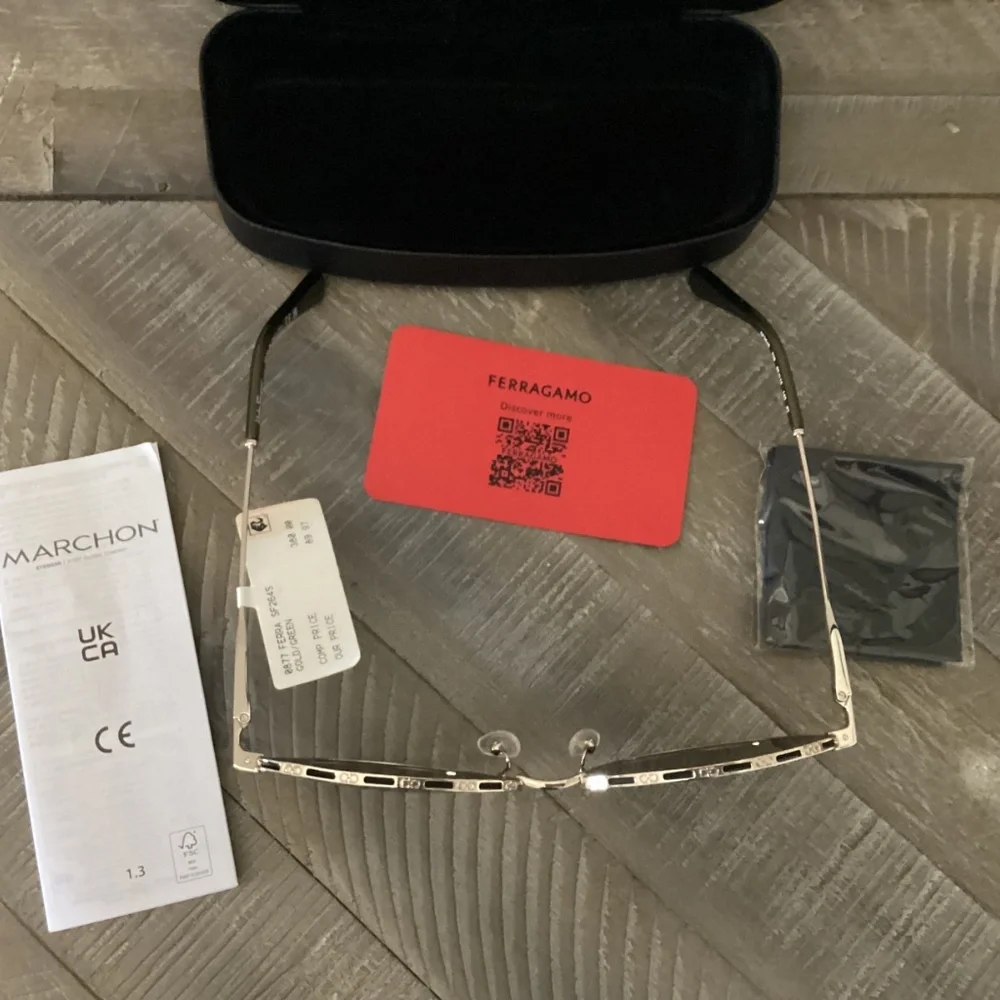 FERRAGAMO Gancini Tea Cup 59mm Gradient Round Sunglasses